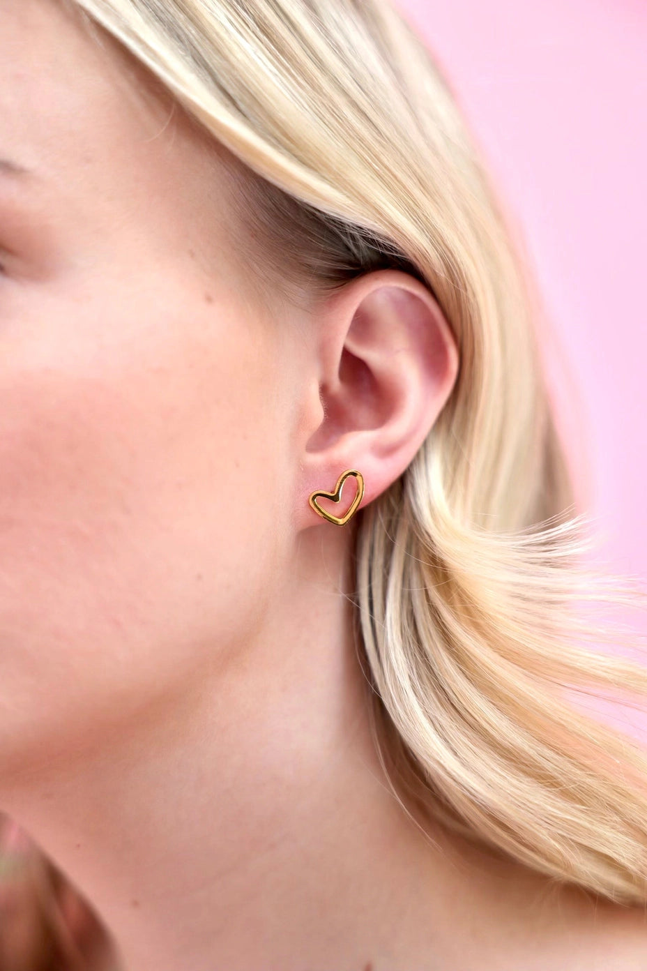 The Abby Heart Studs [Linny & Co]