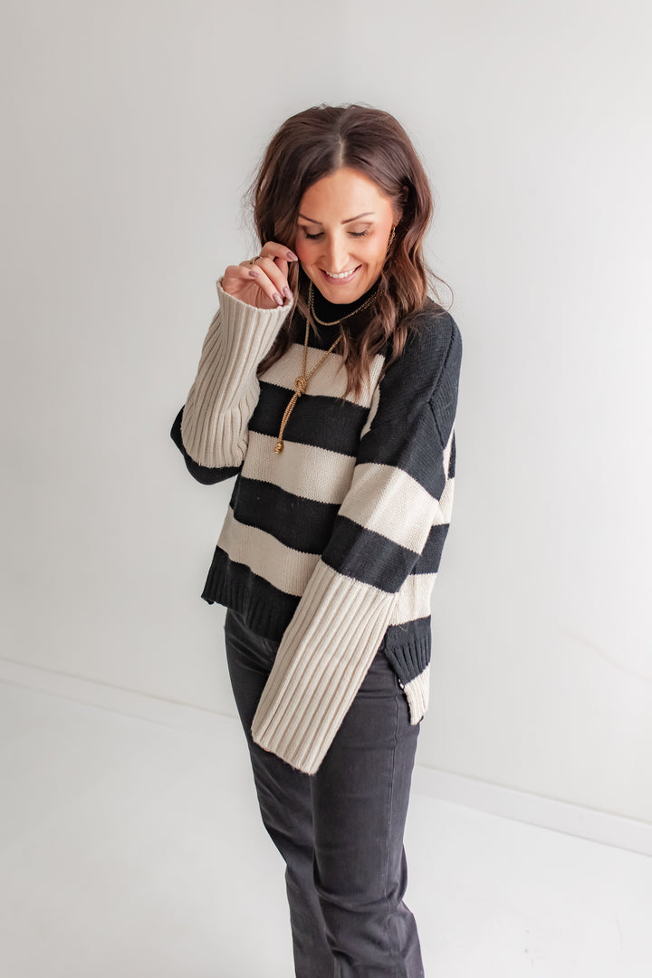 The Kaila Knit Sweater - Black/Cream