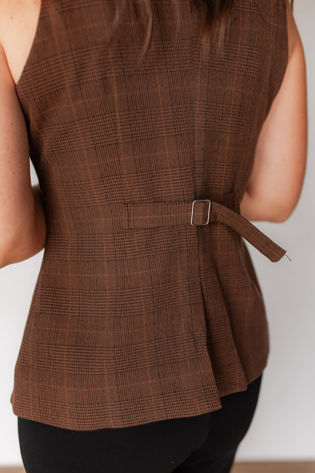 The Drue Plaid Sleeveless Top - One Eleven Olive Boutique