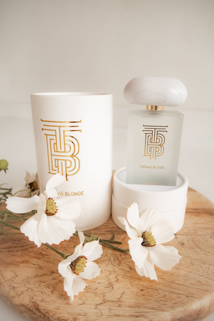 Women’s luxury fragrance, Thomas Blonde perfume